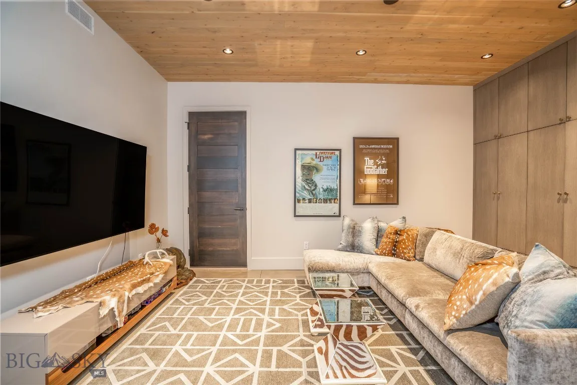 225 Alpen Strasse Street, Bozeman, Montana 59715, Bozeman, Montana 59715, 4 Bedrooms Bedrooms, ,3 BathroomsBathrooms,Residential,For Sale,225 Alpen Strasse Street, Bozeman, Montana 59715,402058
