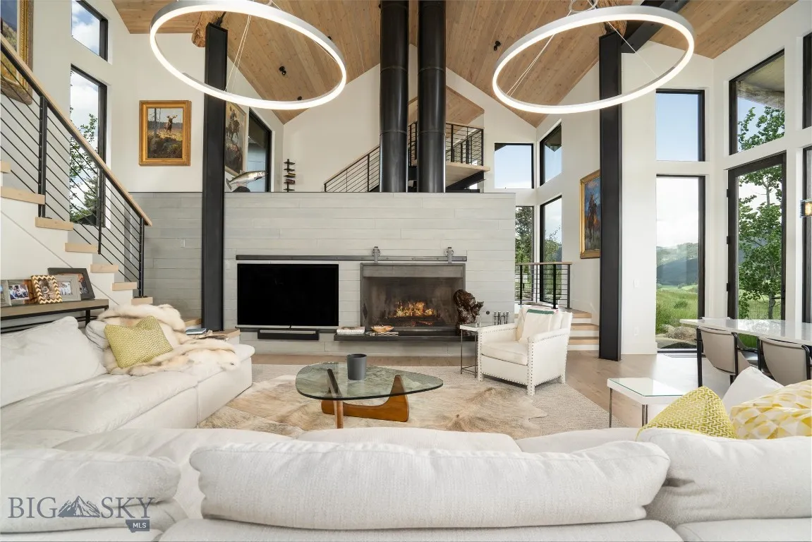 225 Alpen Strasse Street, Bozeman, Montana 59715, Bozeman, Montana 59715, 4 Bedrooms Bedrooms, ,3 BathroomsBathrooms,Residential,For Sale,225 Alpen Strasse Street, Bozeman, Montana 59715,402058