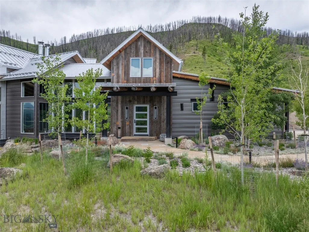 225 Alpen Strasse Street, Bozeman, Montana 59715, Bozeman, Montana 59715, 4 Bedrooms Bedrooms, ,3 BathroomsBathrooms,Residential,For Sale,225 Alpen Strasse Street, Bozeman, Montana 59715,402058