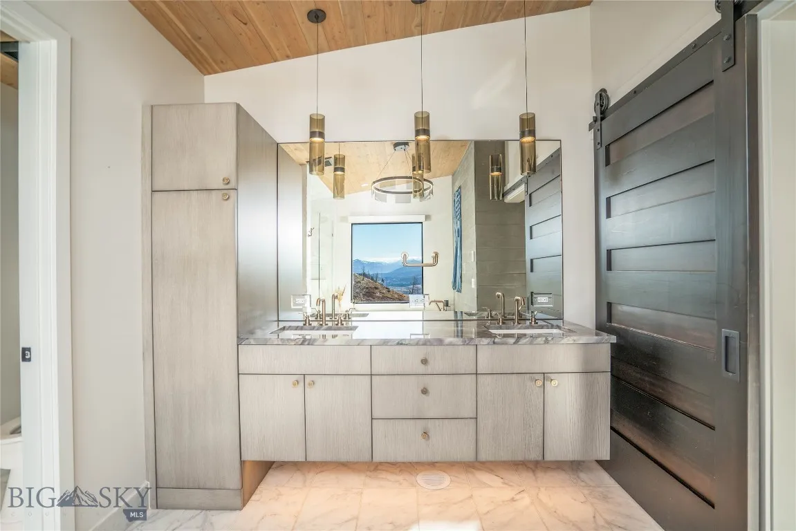 225 Alpen Strasse Street, Bozeman, Montana 59715, Bozeman, Montana 59715, 4 Bedrooms Bedrooms, ,3 BathroomsBathrooms,Residential,For Sale,225 Alpen Strasse Street, Bozeman, Montana 59715,402058