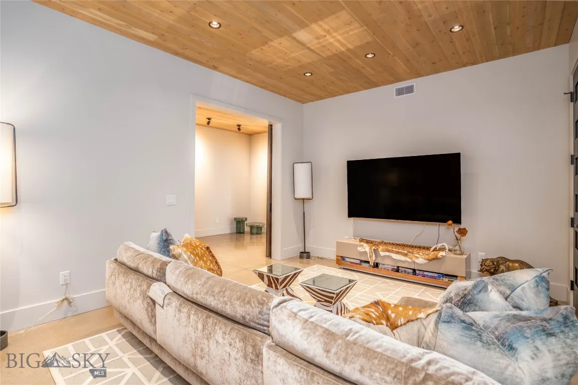 225 Alpen Strasse Street, Bozeman, Montana 59715, Bozeman, Montana 59715, 4 Bedrooms Bedrooms, ,3 BathroomsBathrooms,Residential,For Sale,225 Alpen Strasse Street, Bozeman, Montana 59715,402058