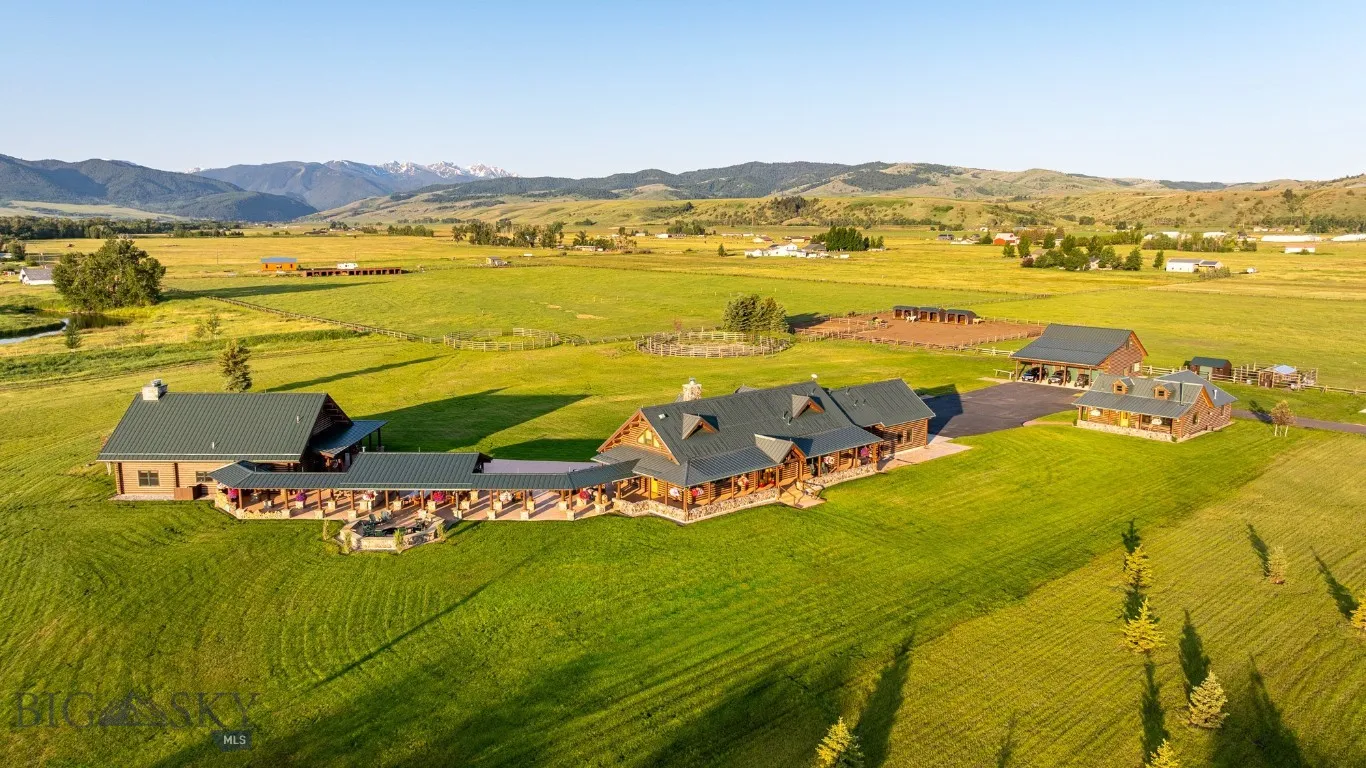1021 Gateway South Road, Gallatin Gateway, Montana, Gallatin Gateway, Montana 59730, 6 Bedrooms Bedrooms, ,6 BathroomsBathrooms,Residential,For Sale,1021 Gateway South Road, Gallatin Gateway, Montana,402641