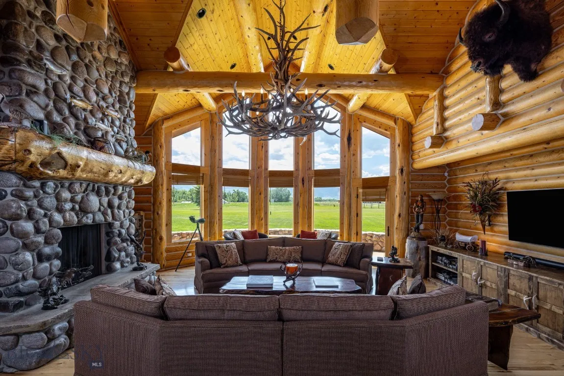 Main House Floor to Ceiling Riverrock Fireplace