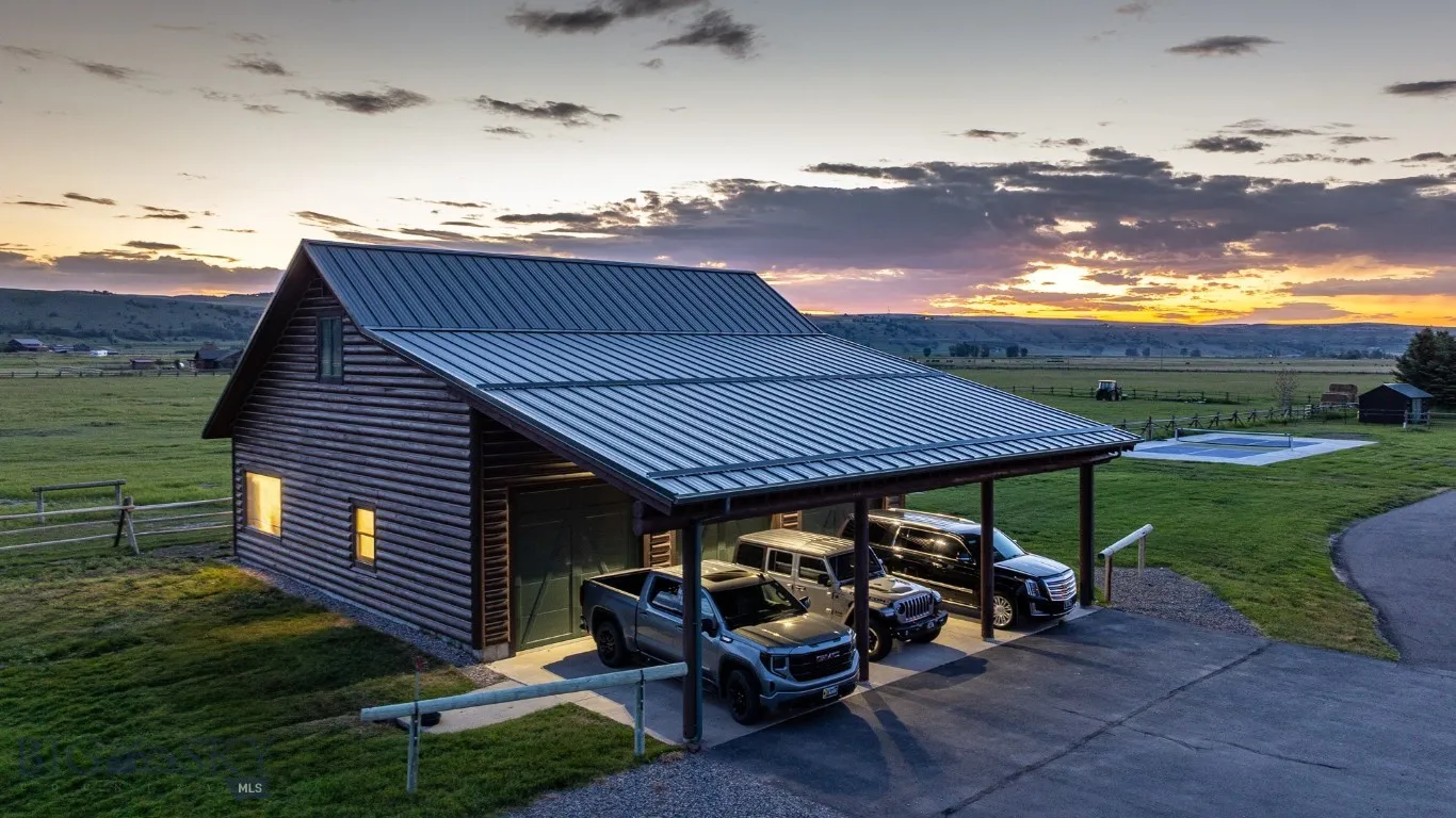 Detached 2-car garage & gym