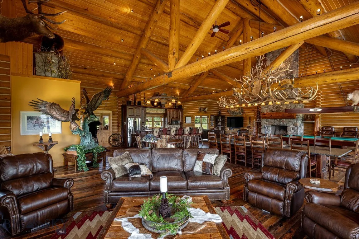 Entertainment Center Interior