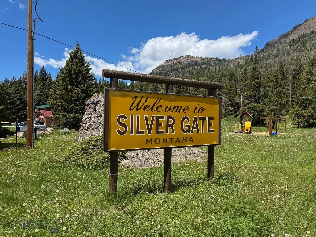 6 Arrowpoint, Silver Gate, Montana 59081, Silver Gate, Montana 59081, 4 Bedrooms Bedrooms, ,1 BathroomBathrooms,Residential,For Sale,6 Arrowpoint, Silver Gate, Montana 59081,0,403840