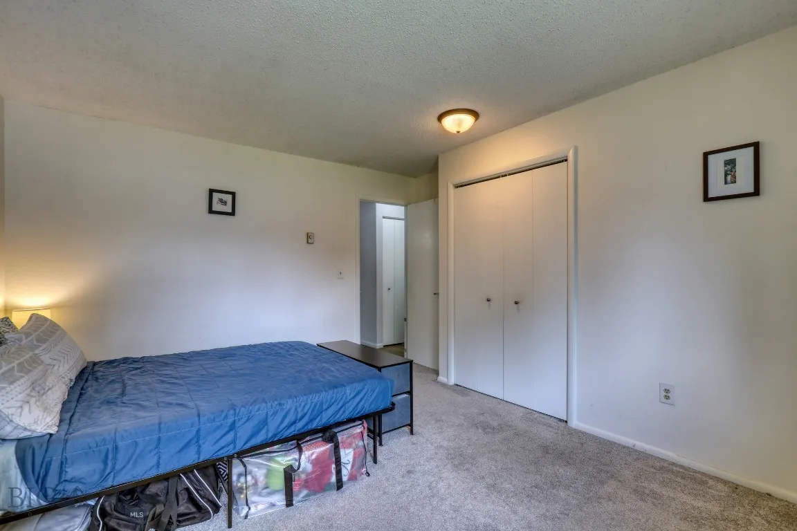 105 N Yellowstone 3, Livingston, Montana 59047, Livingston, Montana 59047, 2 Bedrooms Bedrooms, ,1 BathroomBathrooms,Residential,For Sale,105 N Yellowstone 3, Livingston, Montana 59047,403845