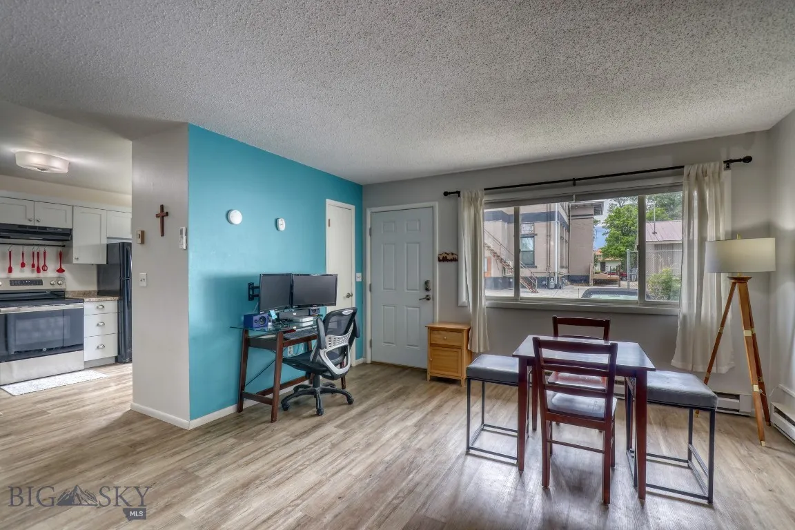 105 N Yellowstone 3, Livingston, Montana 59047, Livingston, Montana 59047, 2 Bedrooms Bedrooms, ,1 BathroomBathrooms,Residential,For Sale,105 N Yellowstone 3, Livingston, Montana 59047,403845