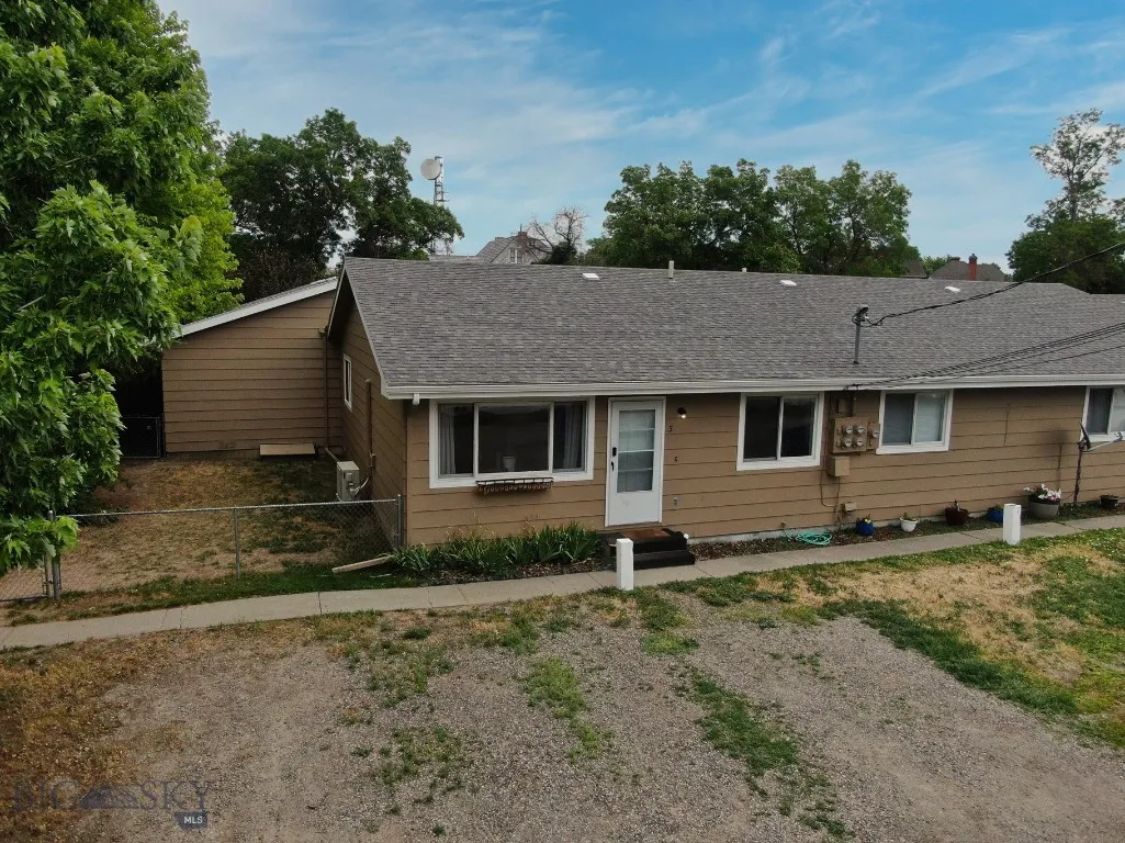 105 N Yellowstone 3, Livingston, Montana 59047, Livingston, Montana 59047, 2 Bedrooms Bedrooms, ,1 BathroomBathrooms,Residential,For Sale,105 N Yellowstone 3, Livingston, Montana 59047,403845