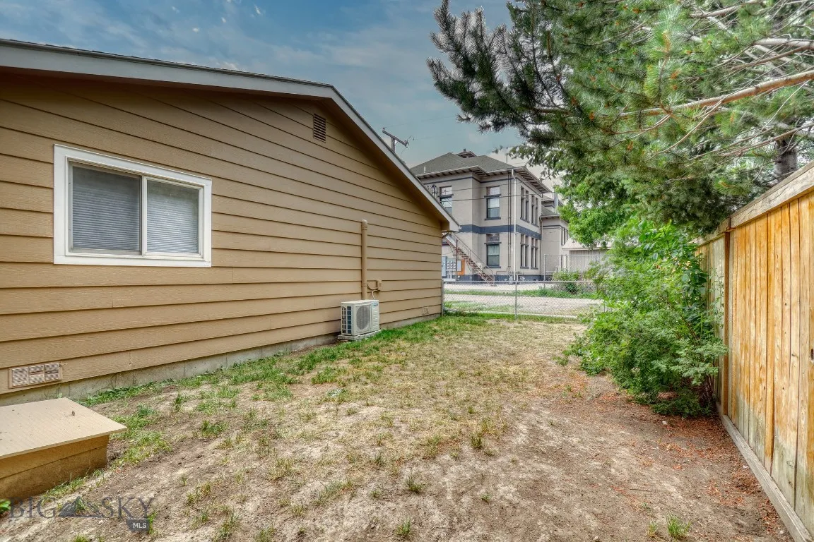Shared fenced yard