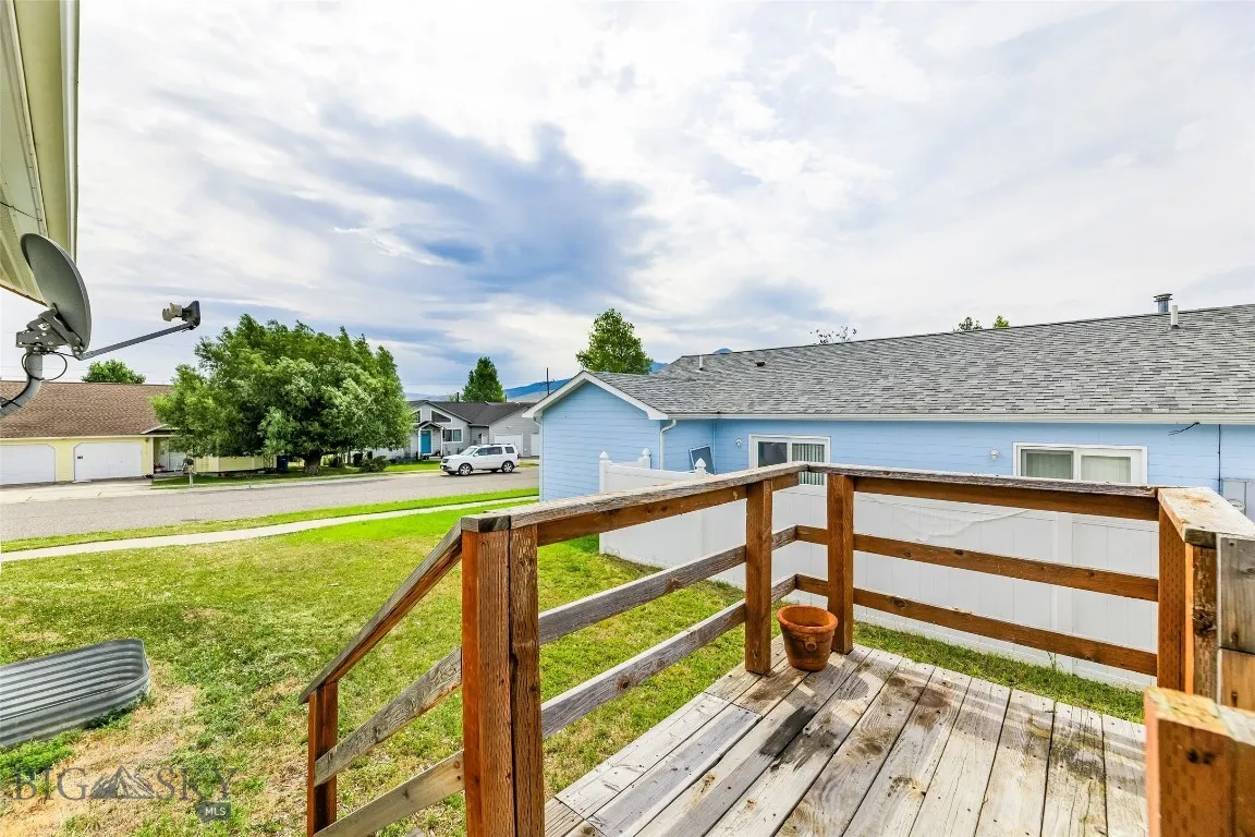 1304 Absaroka Court, Livingston, Montana 59047, Livingston, Montana 59047, 4 Bedrooms Bedrooms, ,2 BathroomsBathrooms,Residential,For Sale,1304 Absaroka Court, Livingston, Montana 59047,403761
