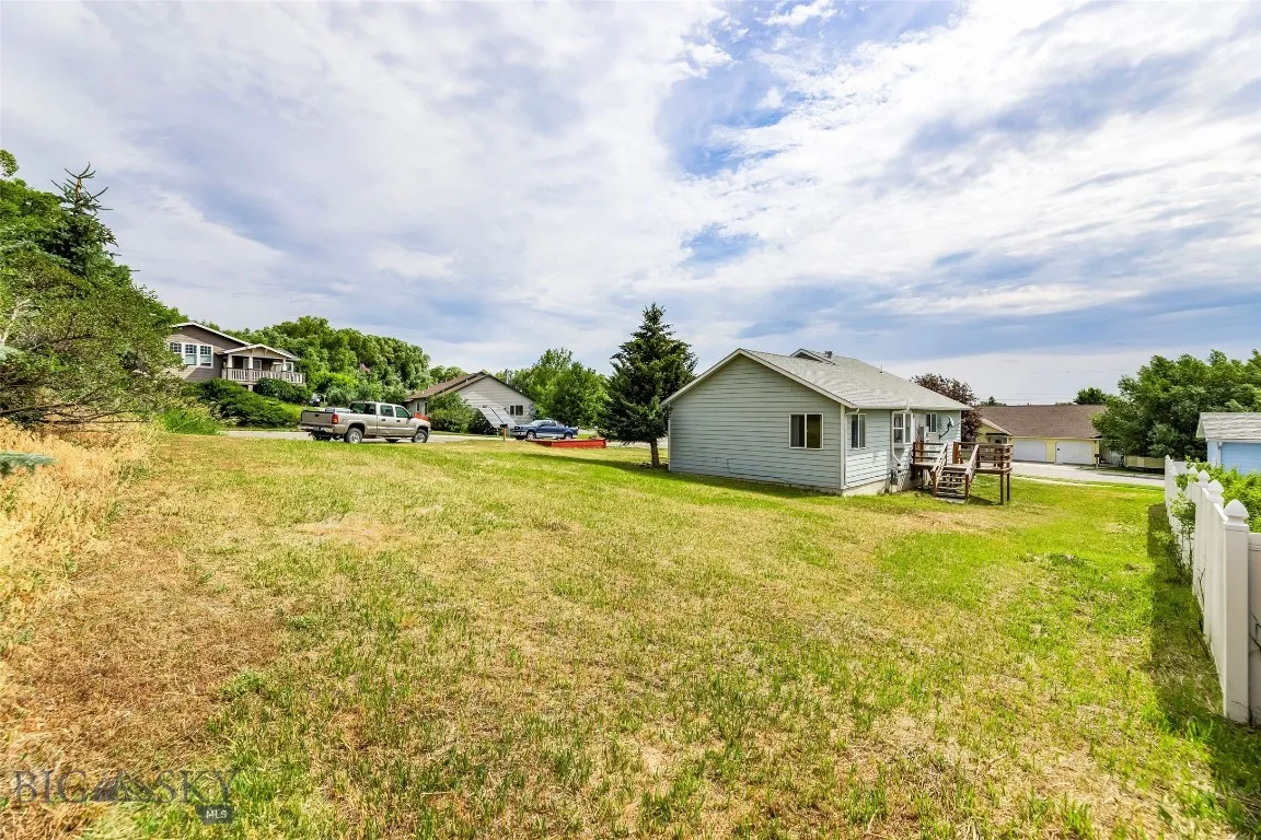 1304 Absaroka Court, Livingston, Montana 59047, Livingston, Montana 59047, 4 Bedrooms Bedrooms, ,2 BathroomsBathrooms,Residential,For Sale,1304 Absaroka Court, Livingston, Montana 59047,403761