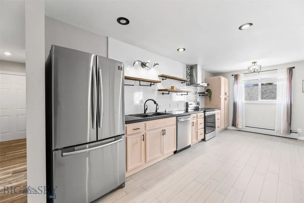 1304 Absaroka Court, Livingston, Montana 59047, Livingston, Montana 59047, 4 Bedrooms Bedrooms, ,2 BathroomsBathrooms,Residential,For Sale,1304 Absaroka Court, Livingston, Montana 59047,403761