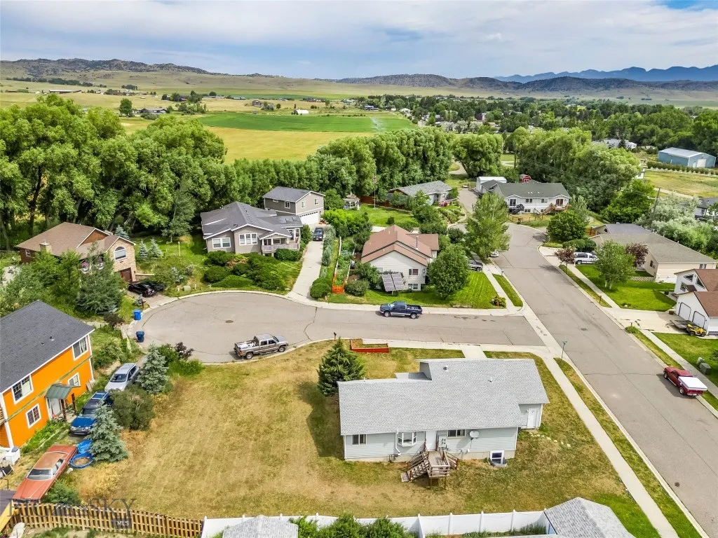 1304 Absaroka Court, Livingston, Montana 59047, Livingston, Montana 59047, ,Residential Income,For Sale,1304 Absaroka Court, Livingston, Montana 59047,403762
