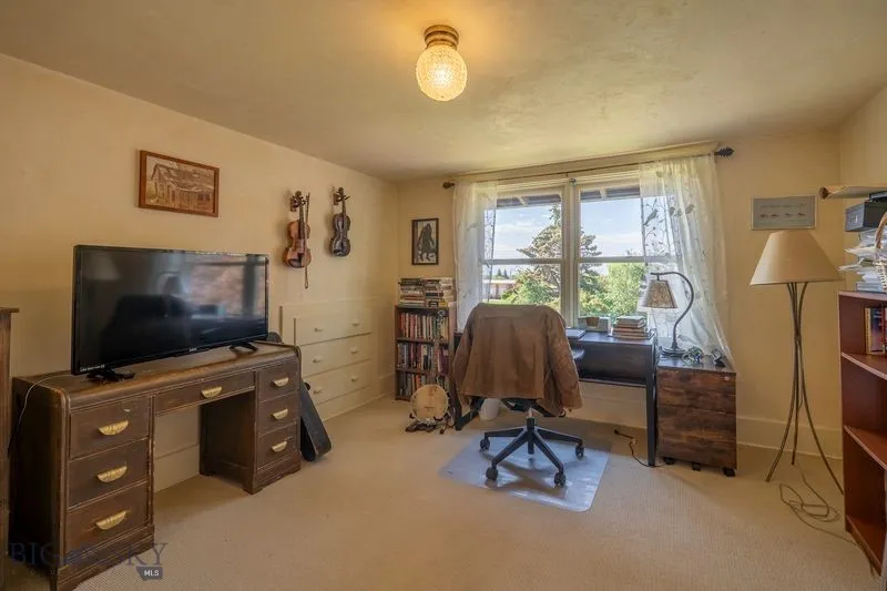 302 Ordway Street S, Wilsall, Montana 59086, Wilsall, Montana 59086, 4 Bedrooms Bedrooms, ,2 BathroomsBathrooms,Residential,For Sale,302 Ordway Street S, Wilsall, Montana 59086,403667