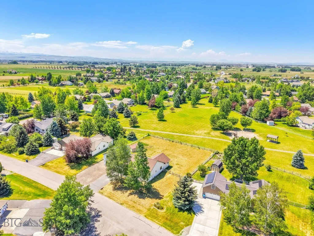 588 Candlelight, Bozeman, Montana 59718, Bozeman, Montana 59718, 3 Bedrooms Bedrooms, ,2 BathroomsBathrooms,Residential,For Sale,588 Candlelight, Bozeman, Montana 59718,403514
