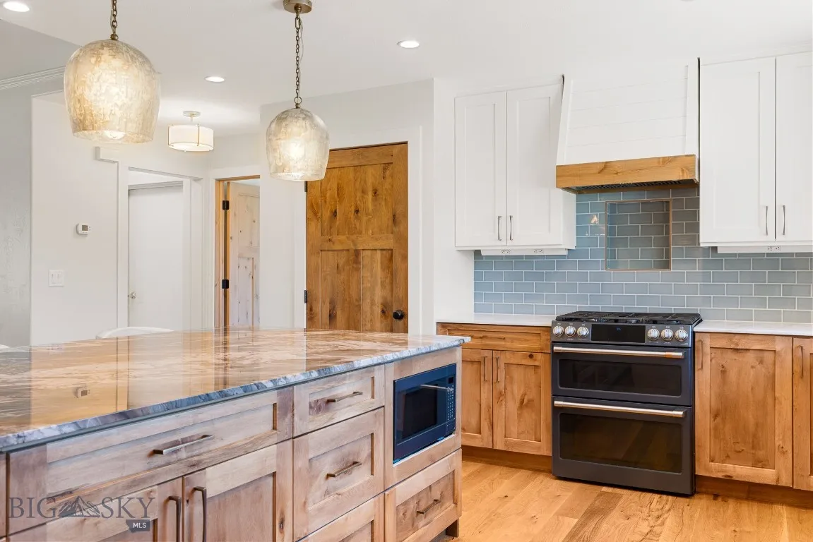 588 Candlelight, Bozeman, Montana 59718, Bozeman, Montana 59718, 3 Bedrooms Bedrooms, ,2 BathroomsBathrooms,Residential,For Sale,588 Candlelight, Bozeman, Montana 59718,403514