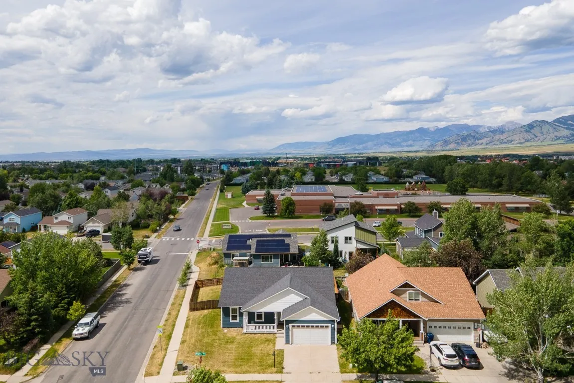 894 Rogers, Bozeman, Montana 59718, Bozeman, Montana 59718, 4 Bedrooms Bedrooms, ,2 BathroomsBathrooms,Residential,For Sale,894 Rogers, Bozeman, Montana 59718,0,403593
