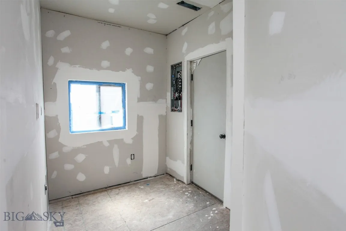 607 W Chinook Street, Livingston, Montana 59047, Livingston, Montana 59047, 3 Bedrooms Bedrooms, ,2 BathroomsBathrooms,Residential,For Sale,607 W Chinook Street, Livingston, Montana 59047,403865