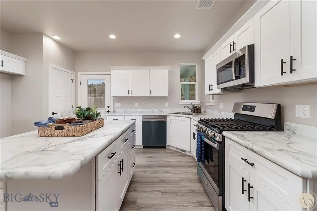2304 Oriole Drive, Belgrade, Montana 59715, Belgrade, Montana 59715, 3 Bedrooms Bedrooms, ,2 BathroomsBathrooms,Residential,For Sale,2304 Oriole Drive, Belgrade, Montana 59715,403904