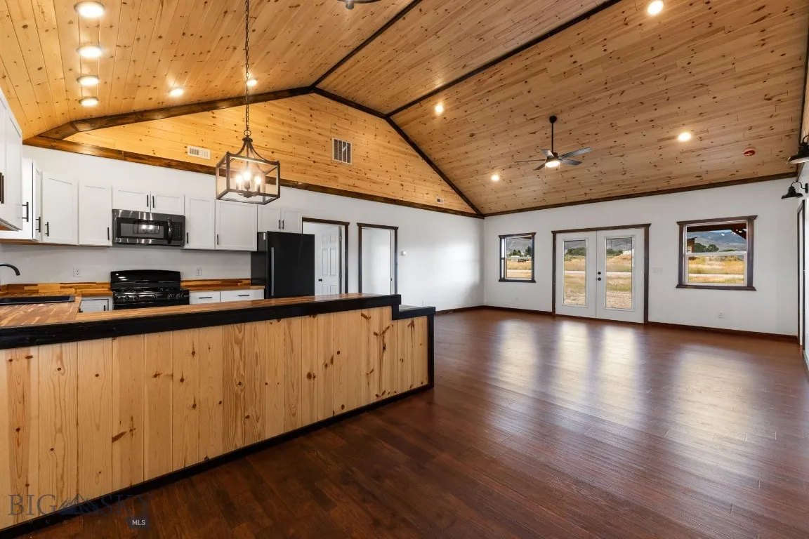 30 Fool's Gold Lane, Sheridan, Montana 59749, Sheridan, Montana 59749, 3 Bedrooms Bedrooms, ,2 BathroomsBathrooms,Residential,For Sale,30 Fool's Gold Lane, Sheridan, Montana 59749,403502
