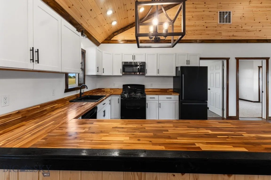 30 Fool's Gold Lane, Sheridan, Montana 59749, Sheridan, Montana 59749, 3 Bedrooms Bedrooms, ,2 BathroomsBathrooms,Residential,For Sale,30 Fool's Gold Lane, Sheridan, Montana 59749,403502