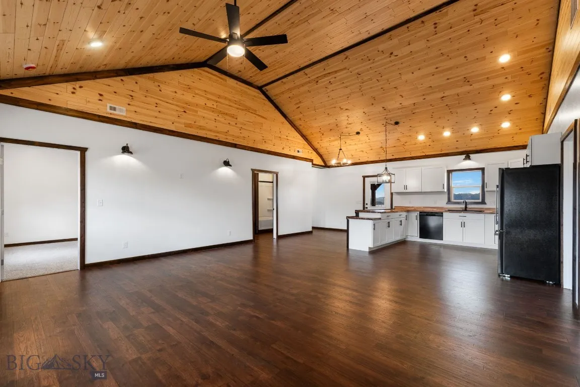 30 Fool's Gold Lane, Sheridan, Montana 59749, Sheridan, Montana 59749, 3 Bedrooms Bedrooms, ,2 BathroomsBathrooms,Residential,For Sale,30 Fool's Gold Lane, Sheridan, Montana 59749,403502