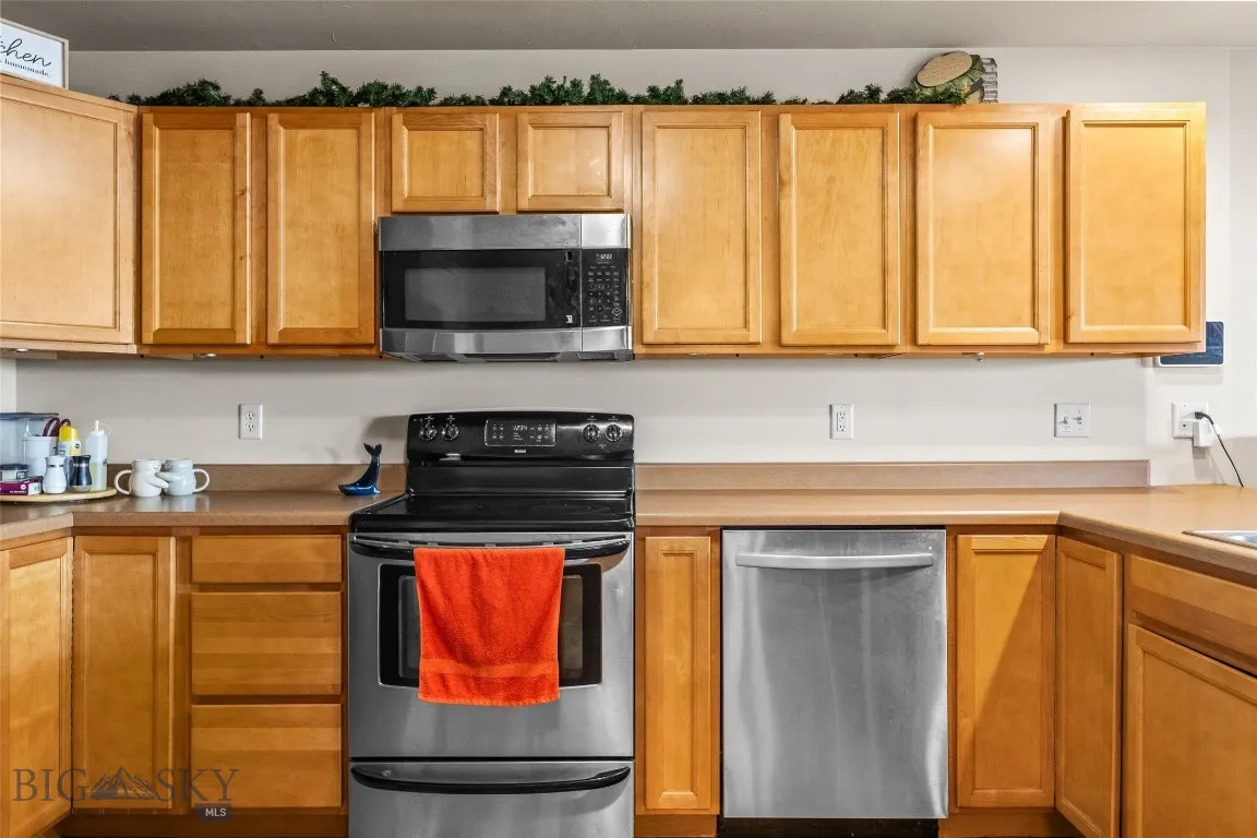 1110 Biehl C, Belgrade, Montana 59714, Belgrade, Montana 59714, 3 Bedrooms Bedrooms, ,2 BathroomsBathrooms,Residential,For Sale,1110 Biehl C, Belgrade, Montana 59714,403784