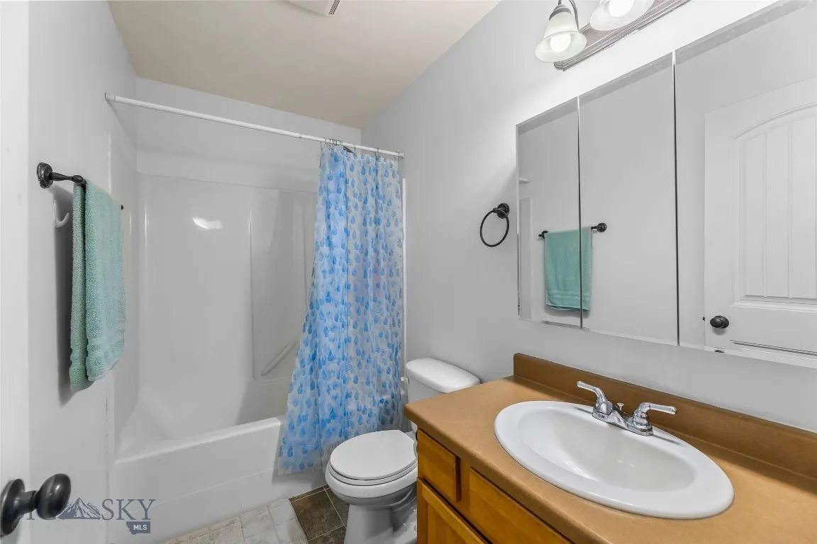 1110 Biehl C, Belgrade, Montana 59714, Belgrade, Montana 59714, 3 Bedrooms Bedrooms, ,2 BathroomsBathrooms,Residential,For Sale,1110 Biehl C, Belgrade, Montana 59714,403784