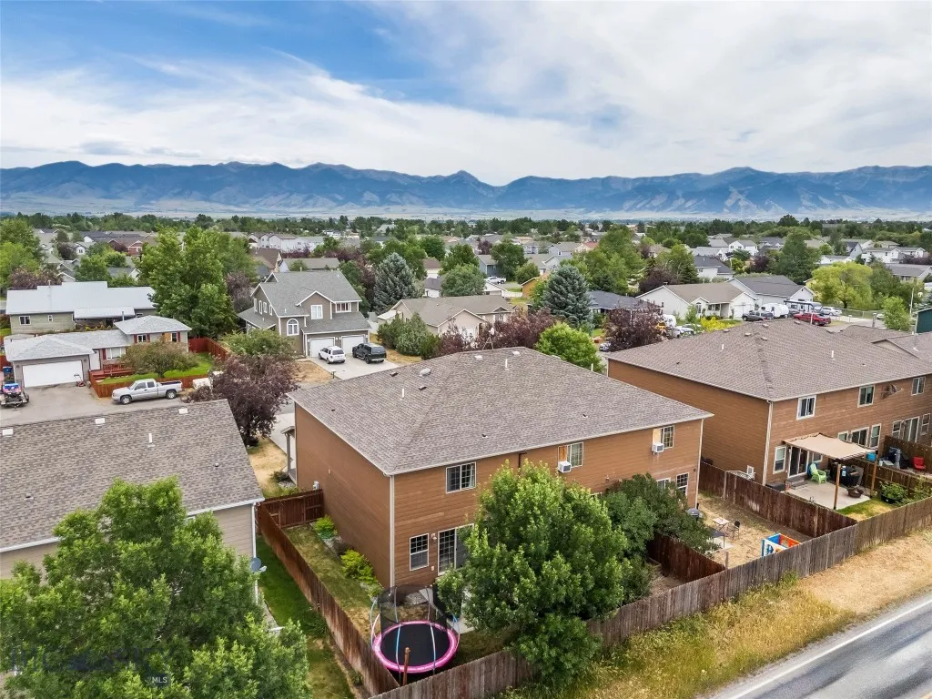 1110 Biehl C, Belgrade, Montana 59714, Belgrade, Montana 59714, 3 Bedrooms Bedrooms, ,2 BathroomsBathrooms,Residential,For Sale,1110 Biehl C, Belgrade, Montana 59714,403784