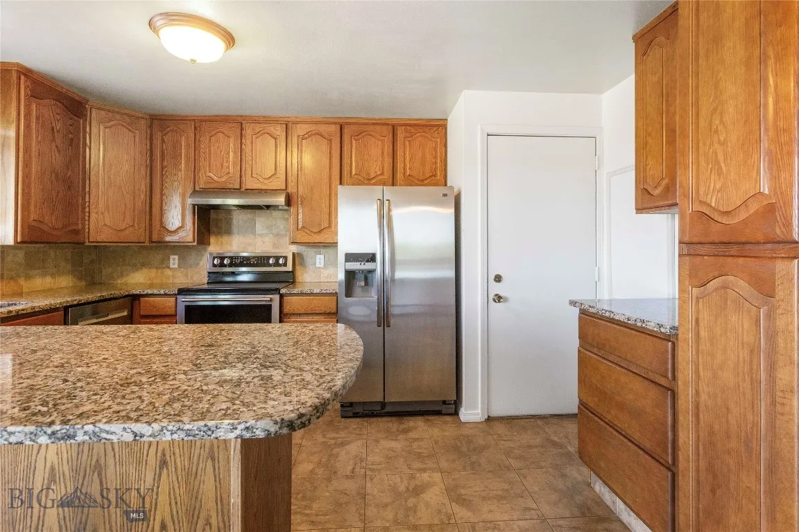 34 Mammoth Drive, Butte, Montana 59701, Butte, Montana 59701, 4 Bedrooms Bedrooms, ,3 BathroomsBathrooms,Residential,For Sale,34 Mammoth Drive, Butte, Montana 59701,403942