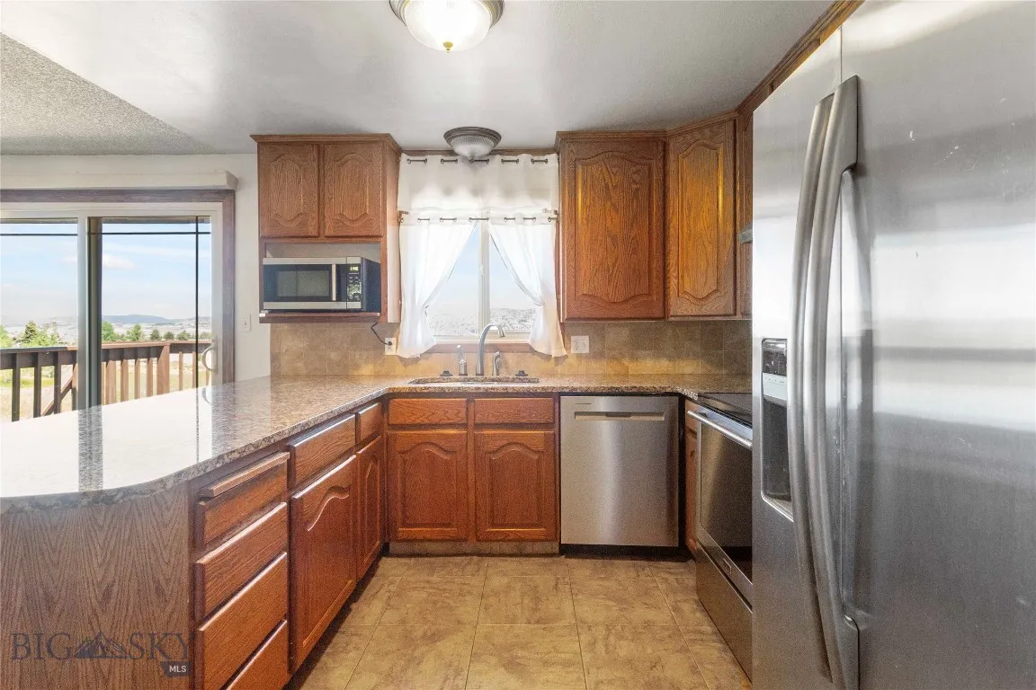 34 Mammoth Drive, Butte, Montana 59701, Butte, Montana 59701, 4 Bedrooms Bedrooms, ,3 BathroomsBathrooms,Residential,For Sale,34 Mammoth Drive, Butte, Montana 59701,403942