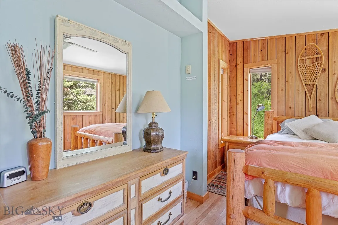 63921 Gallatin Road, Gallatin Gateway, Montana 597, Gallatin Gateway, Montana 59730, 3 Bedrooms Bedrooms, ,2 BathroomsBathrooms,Residential,For Sale,63921 Gallatin Road, Gallatin Gateway, Montana 597,403939