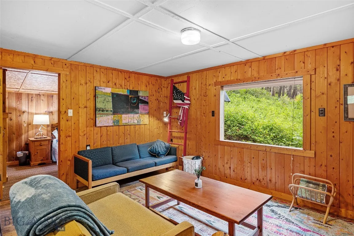 63921 Gallatin Road, Gallatin Gateway, Montana 597, Gallatin Gateway, Montana 59730, 3 Bedrooms Bedrooms, ,2 BathroomsBathrooms,Residential,For Sale,63921 Gallatin Road, Gallatin Gateway, Montana 597,403939