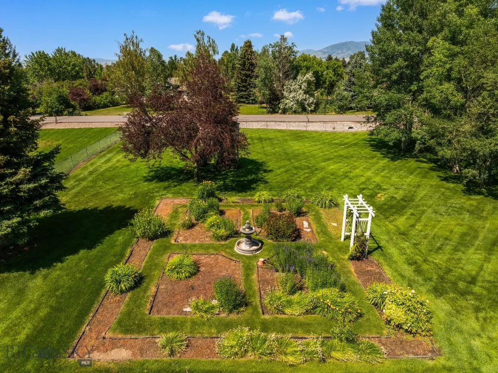 353 Sacajawea Peak Drive, Bozeman, Montana 59718, Bozeman, Montana 59718, 4 Bedrooms Bedrooms, ,3 BathroomsBathrooms,Residential,For Sale,353 Sacajawea Peak Drive, Bozeman, Montana 59718,399573