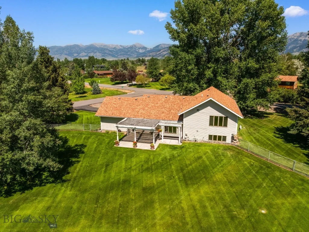 353 Sacajawea Peak Drive, Bozeman, Montana 59718, Bozeman, Montana 59718, 4 Bedrooms Bedrooms, ,3 BathroomsBathrooms,Residential,For Sale,353 Sacajawea Peak Drive, Bozeman, Montana 59718,399573
