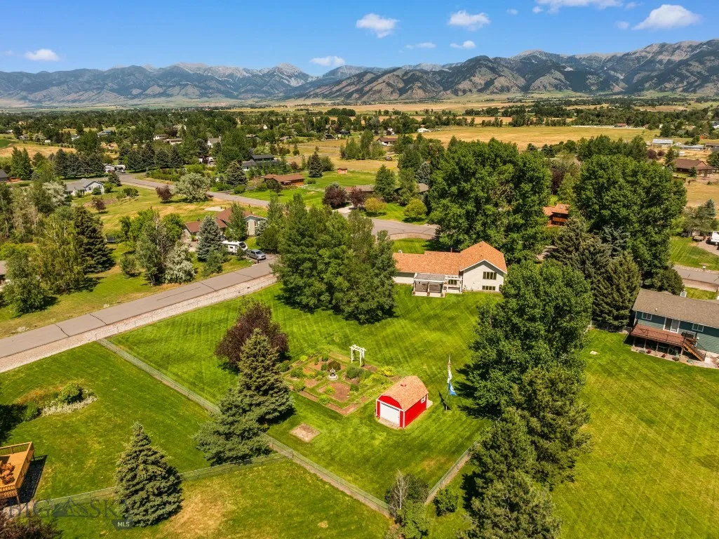 353 Sacajawea Peak Drive, Bozeman, Montana 59718, Bozeman, Montana 59718, 4 Bedrooms Bedrooms, ,3 BathroomsBathrooms,Residential,For Sale,353 Sacajawea Peak Drive, Bozeman, Montana 59718,399573