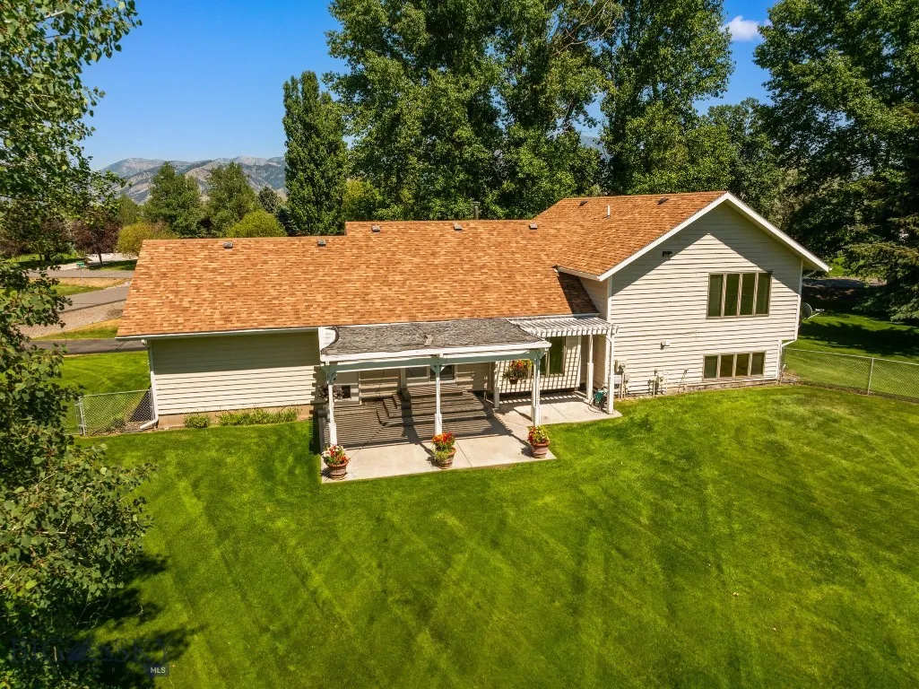 353 Sacajawea Peak Drive, Bozeman, Montana 59718, Bozeman, Montana 59718, 4 Bedrooms Bedrooms, ,3 BathroomsBathrooms,Residential,For Sale,353 Sacajawea Peak Drive, Bozeman, Montana 59718,399573