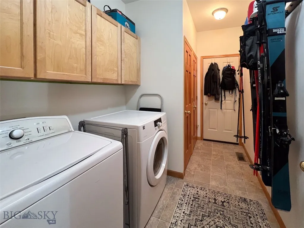 1031 Boylan, Bozeman, Montana 59715, Bozeman, Montana 59715, 3 Bedrooms Bedrooms, ,2 BathroomsBathrooms,Residential,For Sale,1031 Boylan, Bozeman, Montana 59715,0,403908
