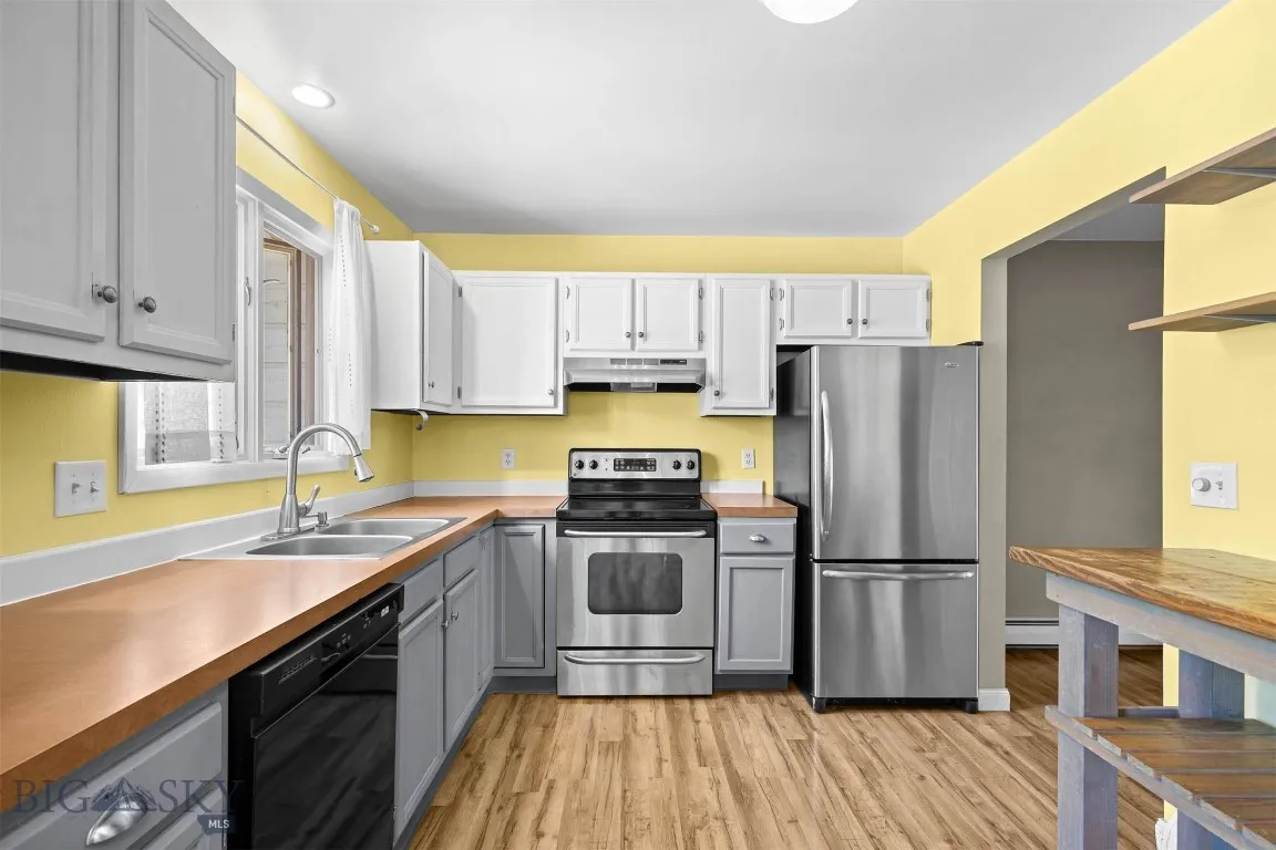 2020 S Rouse 7, Bozeman, Montana 59715, Bozeman, Montana 59715, 2 Bedrooms Bedrooms, ,1 BathroomBathrooms,Residential,For Sale,2020 S Rouse 7, Bozeman, Montana 59715,403895