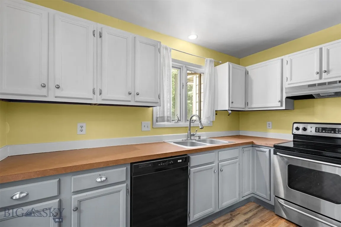 2020 S Rouse 7, Bozeman, Montana 59715, Bozeman, Montana 59715, 2 Bedrooms Bedrooms, ,1 BathroomBathrooms,Residential,For Sale,2020 S Rouse 7, Bozeman, Montana 59715,403895