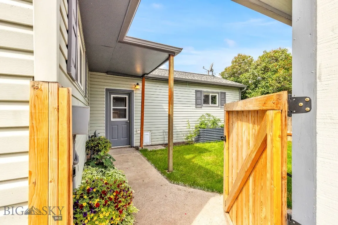 Side yard for ADU or main house.