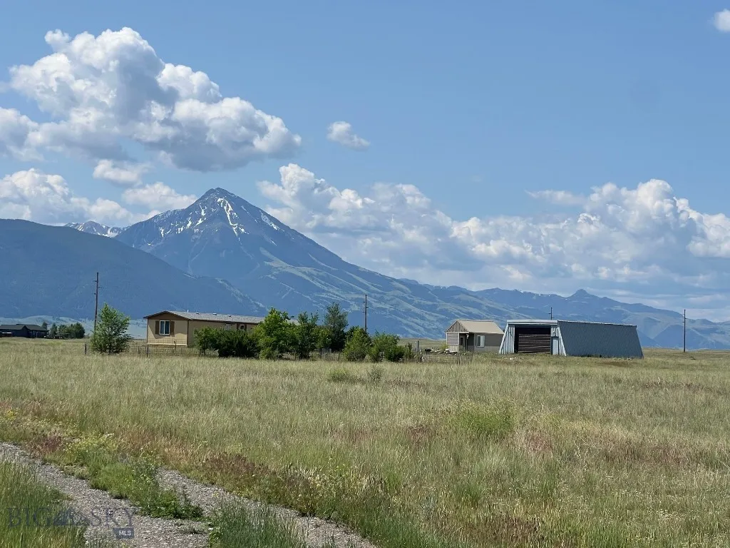 20 Black Hawk, Livingston, Montana 59047, Livingston, Montana 59047, 2 Bedrooms Bedrooms, ,2 BathroomsBathrooms,Land,For Sale,20 Black Hawk, Livingston, Montana 59047,403973