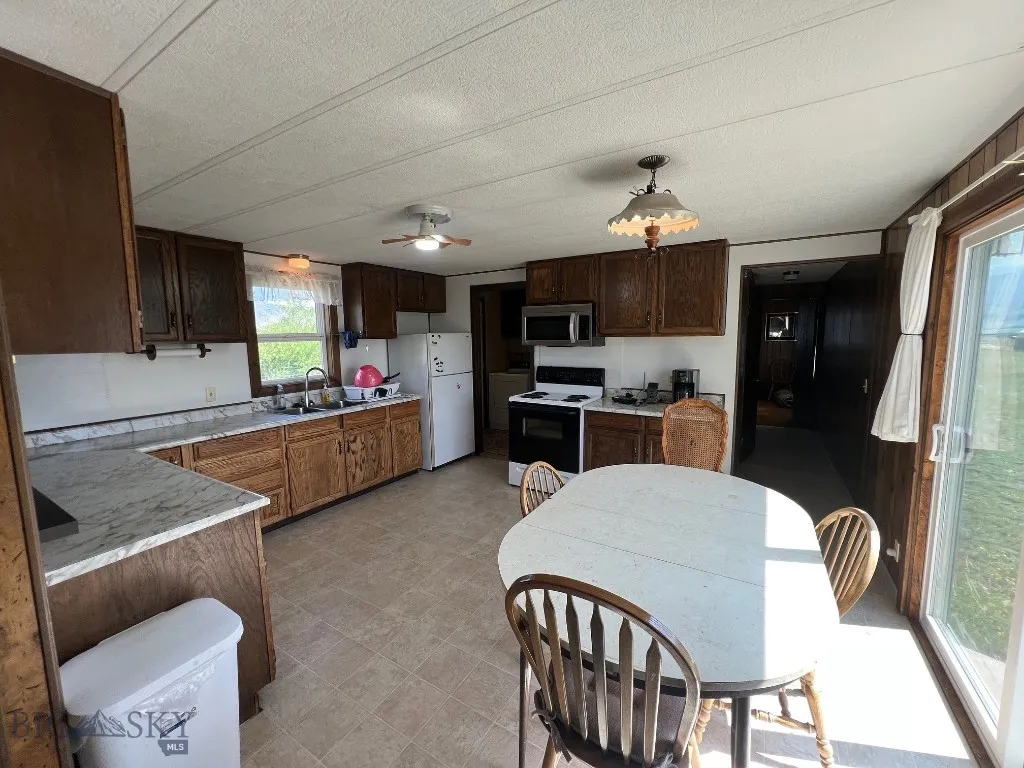20 Black Hawk, Livingston, Montana 59047, Livingston, Montana 59047, 2 Bedrooms Bedrooms, ,2 BathroomsBathrooms,Land,For Sale,20 Black Hawk, Livingston, Montana 59047,403973