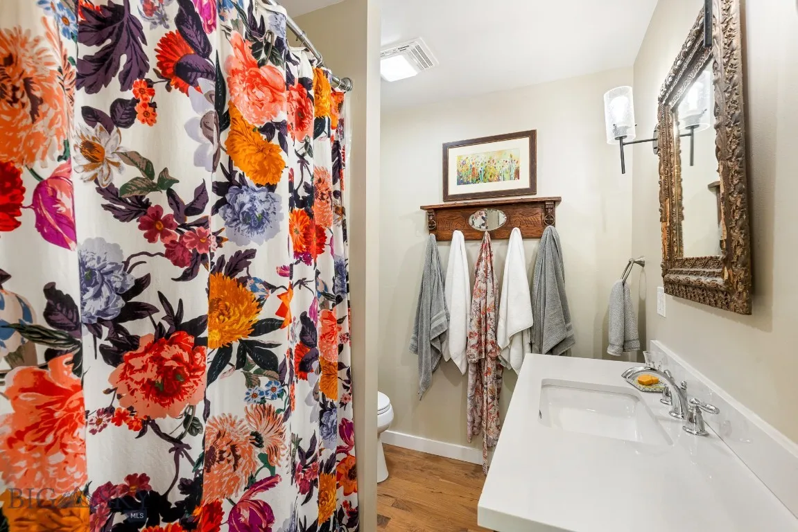 2 Harris Place, Livingston, Montana 59047, Livingston, Montana 59047, 3 Bedrooms Bedrooms, ,Residential,For Sale,2 Harris Place, Livingston, Montana 59047,404022