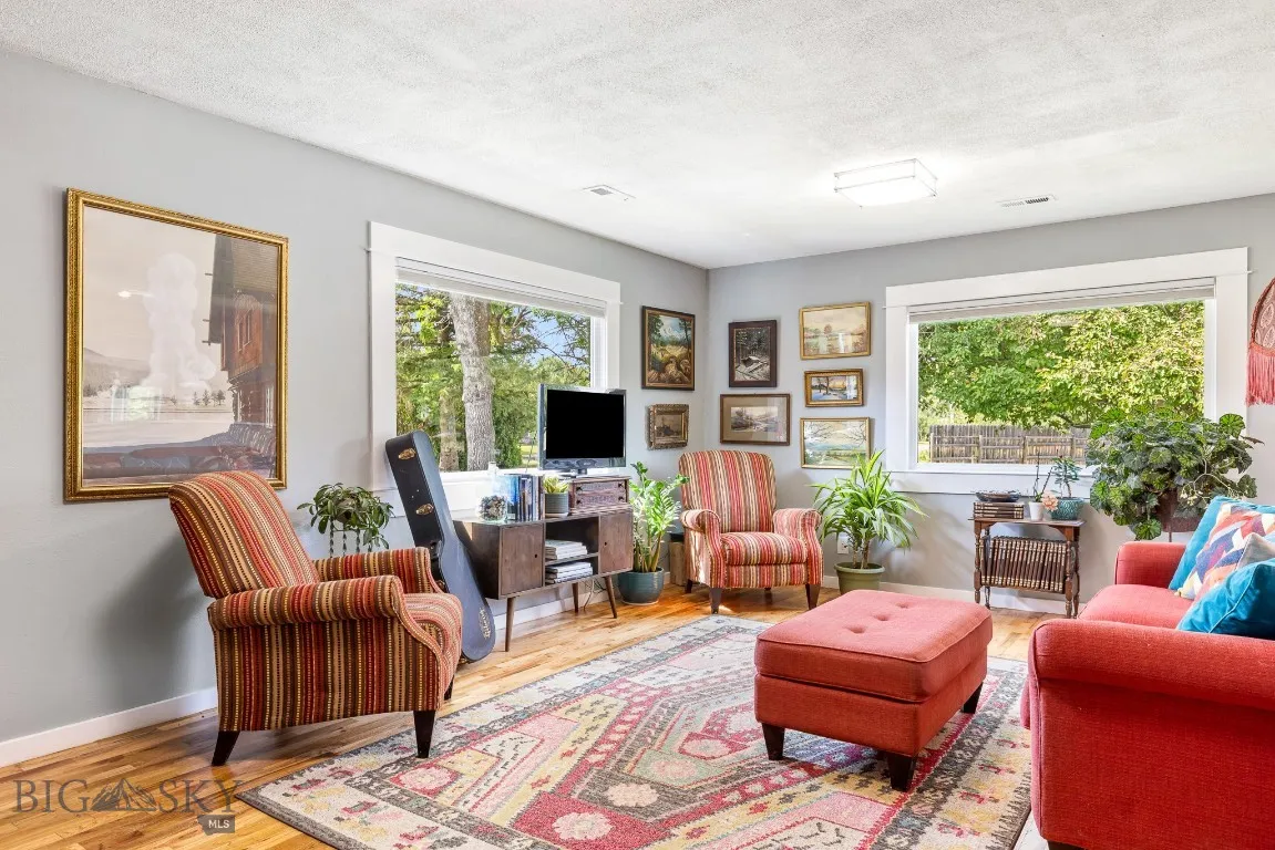 2 Harris Place, Livingston, Montana 59047, Livingston, Montana 59047, 3 Bedrooms Bedrooms, ,Residential,For Sale,2 Harris Place, Livingston, Montana 59047,404022