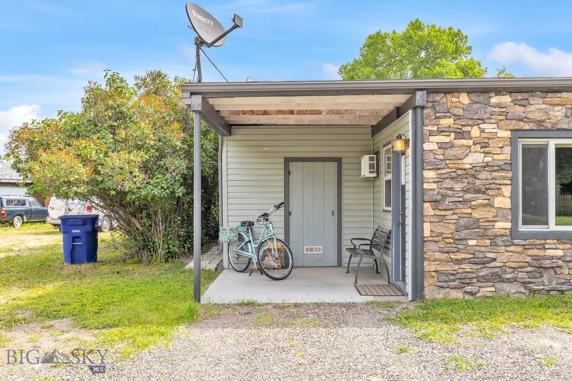 2 Harris Place, Livingston, Montana 59047, Livingston, Montana 59047, 3 Bedrooms Bedrooms, ,Residential,For Sale,2 Harris Place, Livingston, Montana 59047,404022