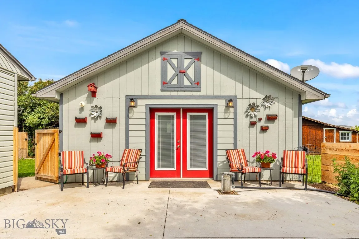 2 Harris Place, Livingston, Montana 59047, Livingston, Montana 59047, 3 Bedrooms Bedrooms, ,Residential,For Sale,2 Harris Place, Livingston, Montana 59047,404022