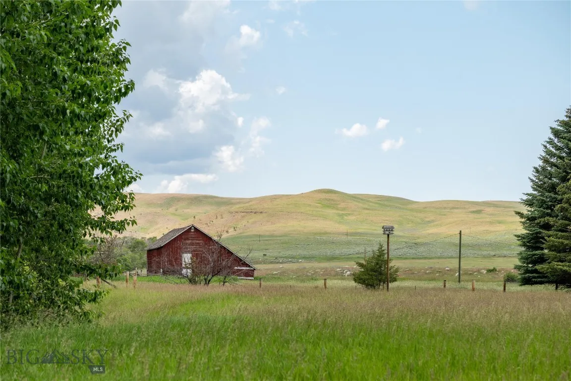 287 Spring Creek Road, Absarokee, Montana 59001, Absarokee, Montana 59001, ,Farm,For Sale,287 Spring Creek Road, Absarokee, Montana 59001,404032