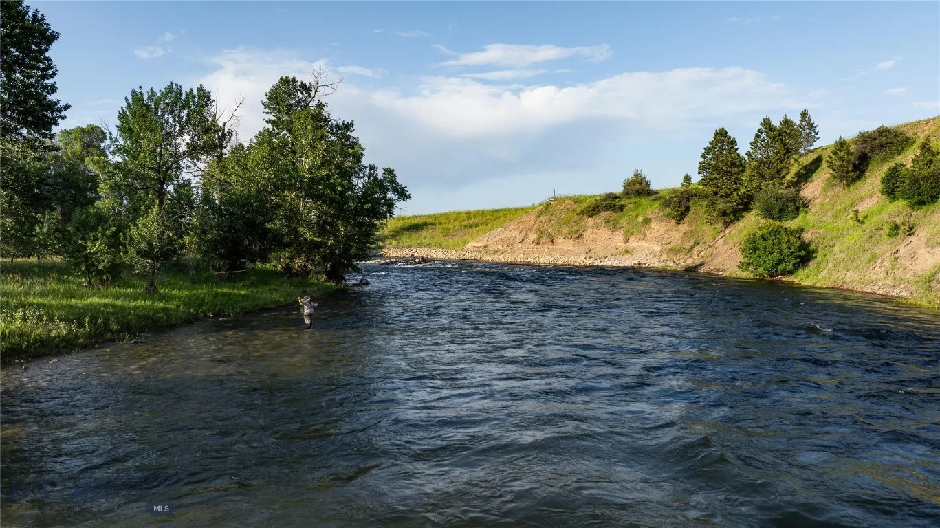 287 Spring Creek Road, Absarokee, Montana 59001, Absarokee, Montana 59001, ,Farm,For Sale,287 Spring Creek Road, Absarokee, Montana 59001,404032